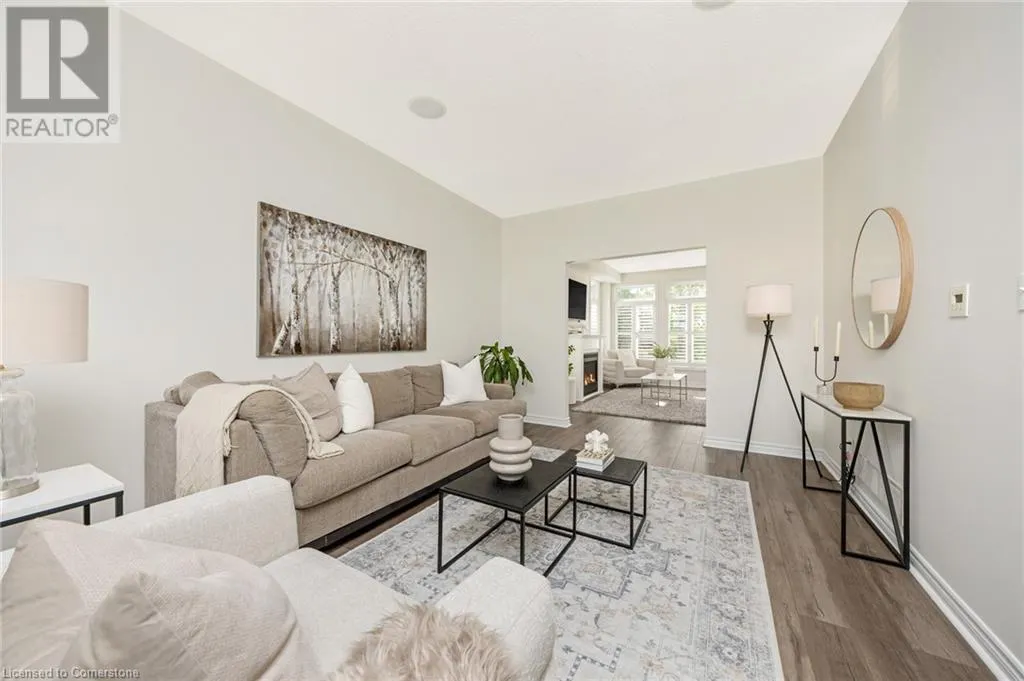 237 RIDGE TOP Crescent