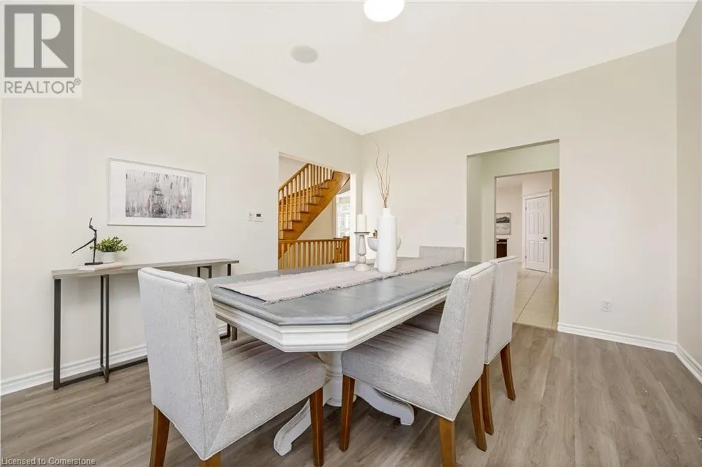 237 RIDGE TOP Crescent