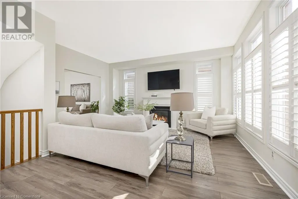 237 RIDGE TOP Crescent