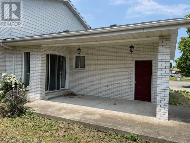 22 FERNWOOD Terrace