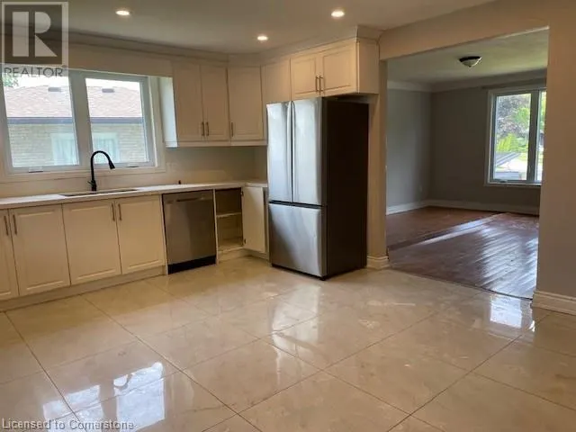 22 FERNWOOD Terrace