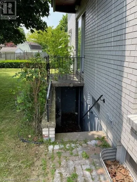 22 FERNWOOD Terrace