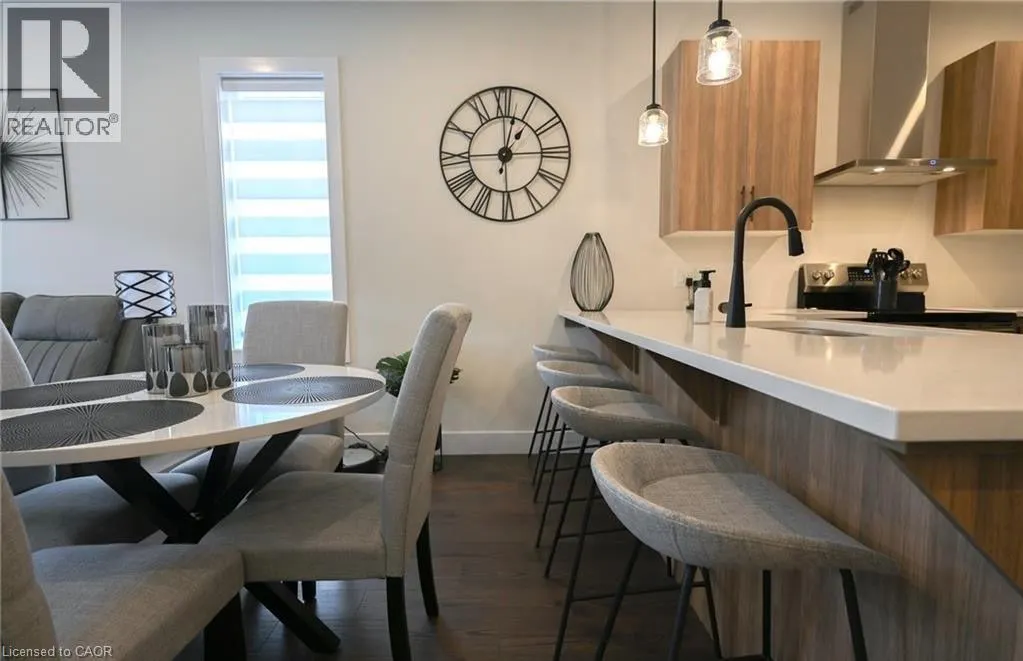 8 ELGIN Street W Unit# 4.5, #4.5