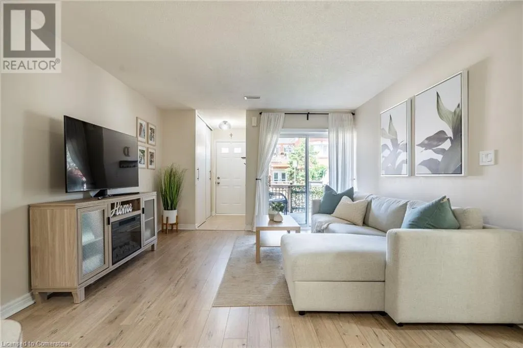 4140 FOXWOOD Drive Unit# 203, #203