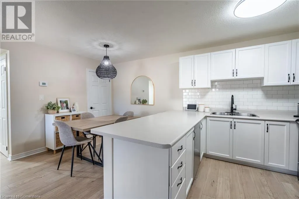 4140 FOXWOOD Drive Unit# 203, #203
