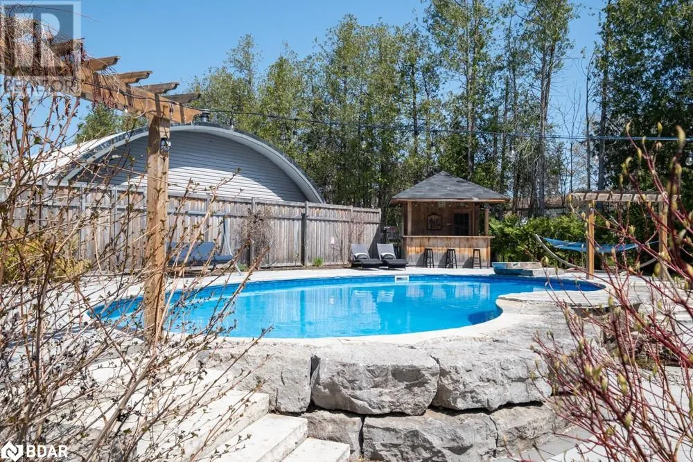 112 LAKESHORE Road W
