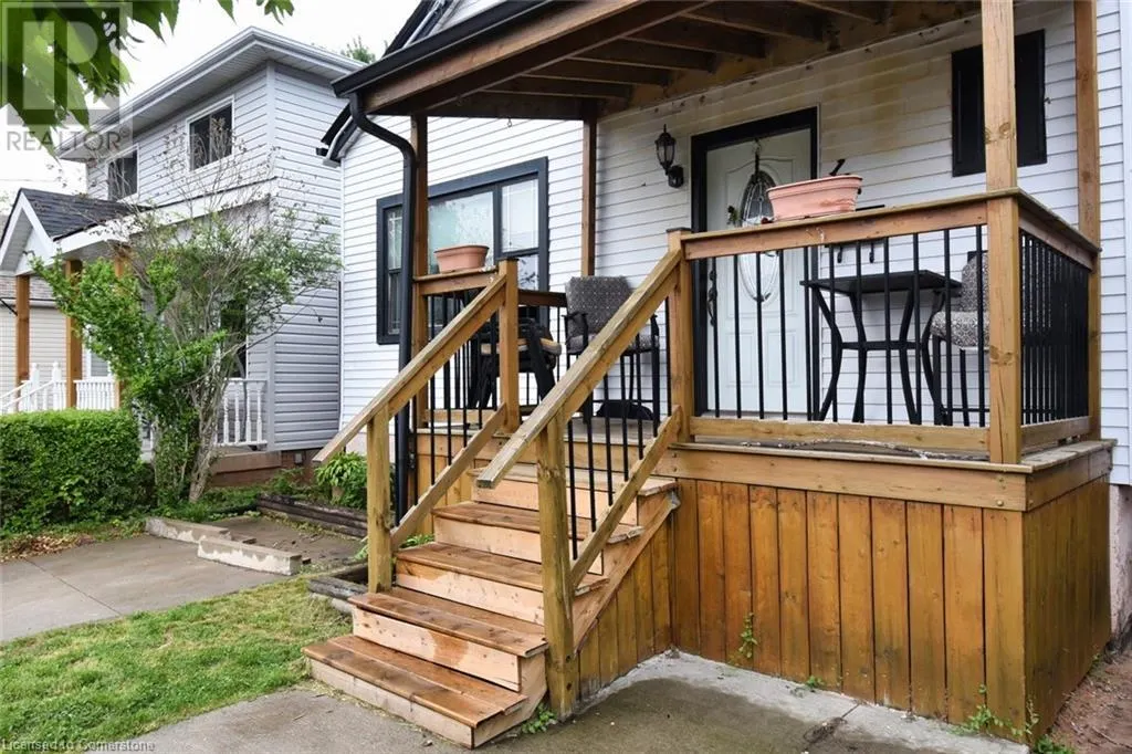 106 IVON Avenue