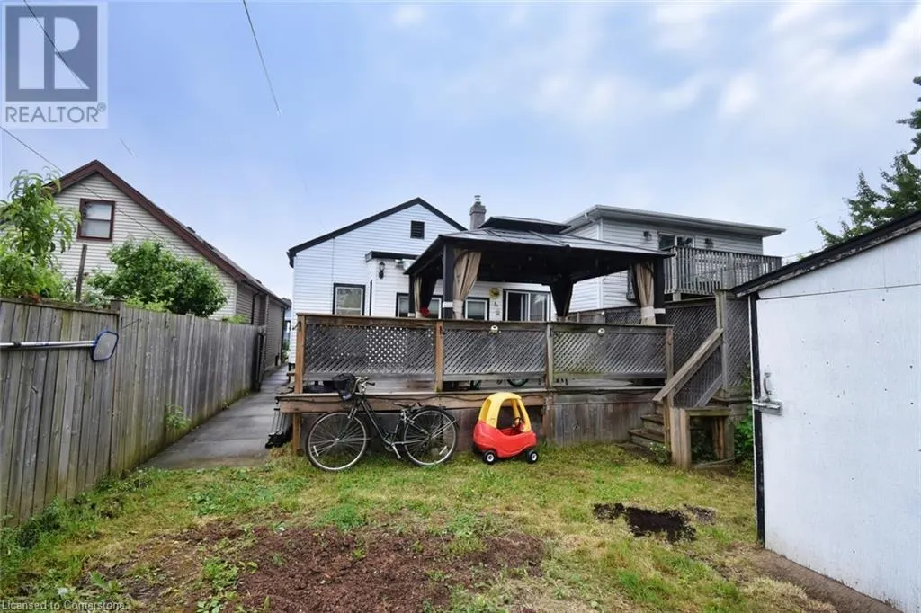 106 IVON Avenue