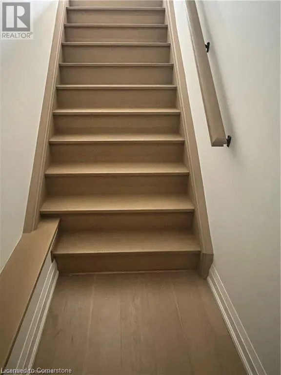 10 CRISTALLINA Drive Unit# Upper, #Upper