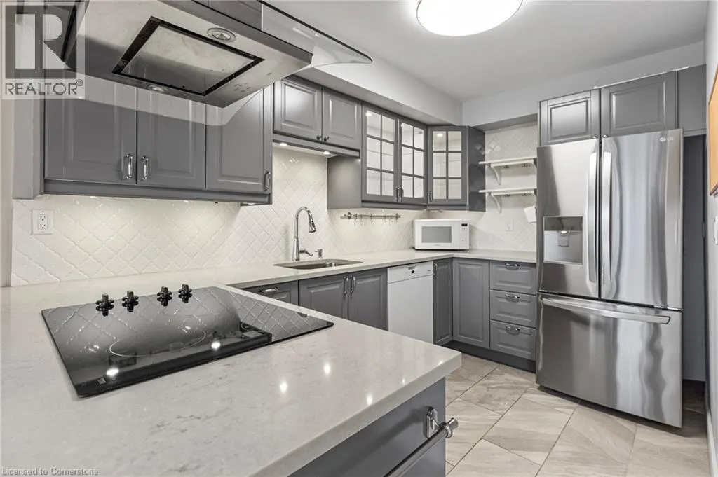 1300 MARLBOROUGH Court Unit# 523, #523