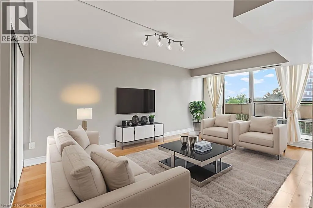 1300 MARLBOROUGH Court Unit# 523, #523