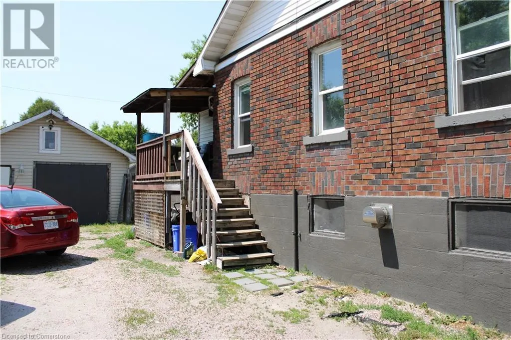 341 ANTWERP Avenue