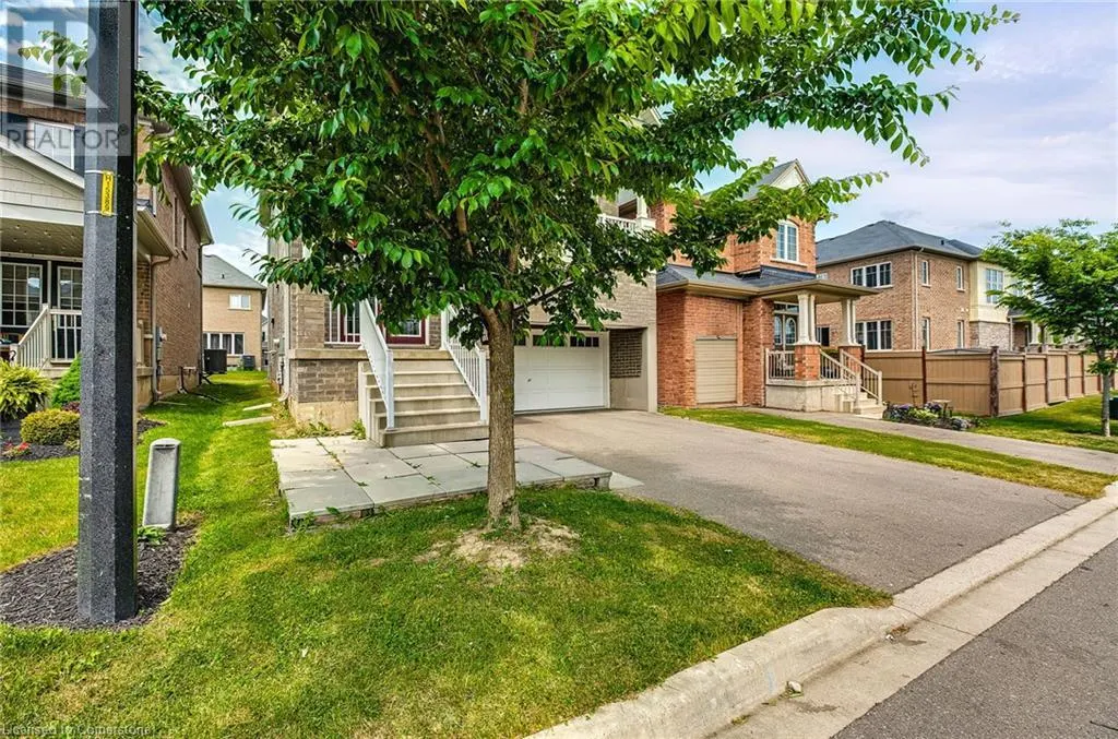 41 SUMAC Drive