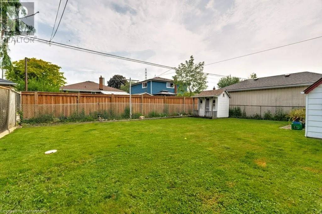 29 BEACON Avenue