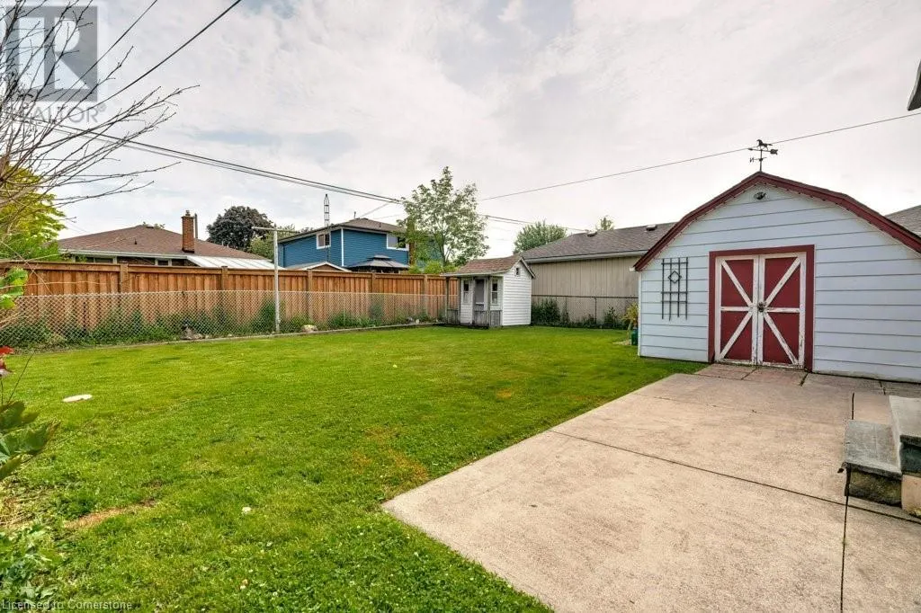 29 BEACON Avenue