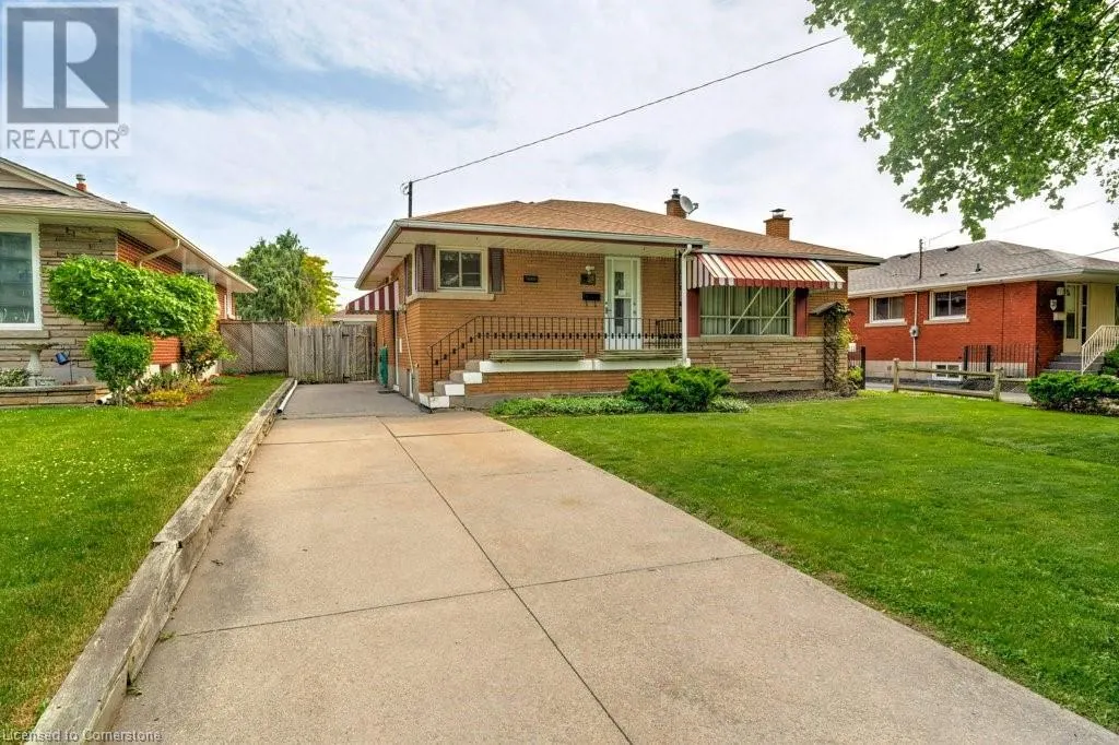 29 BEACON Avenue