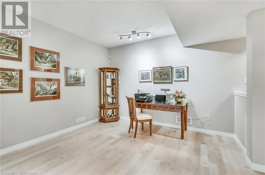 19 SIMMONDS Drive Unit# 14, #14