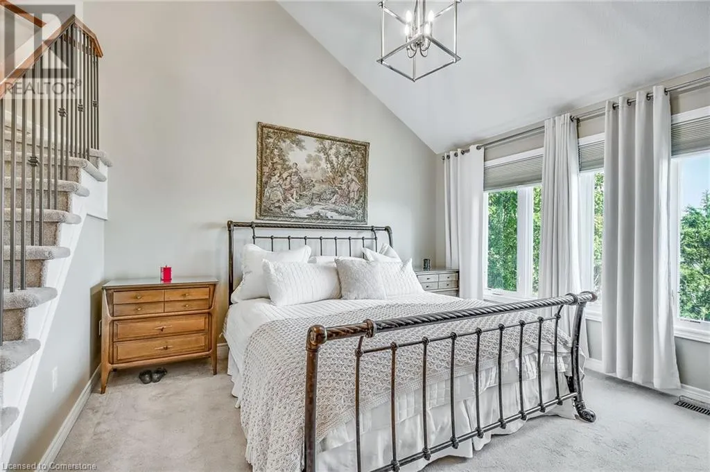 19 SIMMONDS Drive Unit# 14, #14