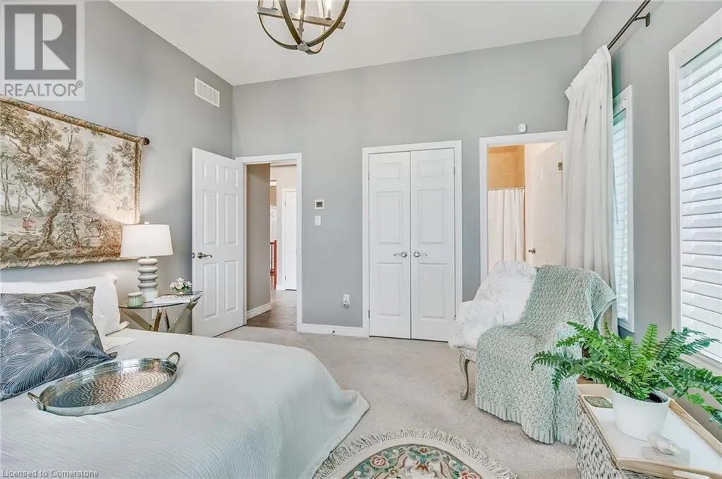 19 SIMMONDS Drive Unit# 14, #14