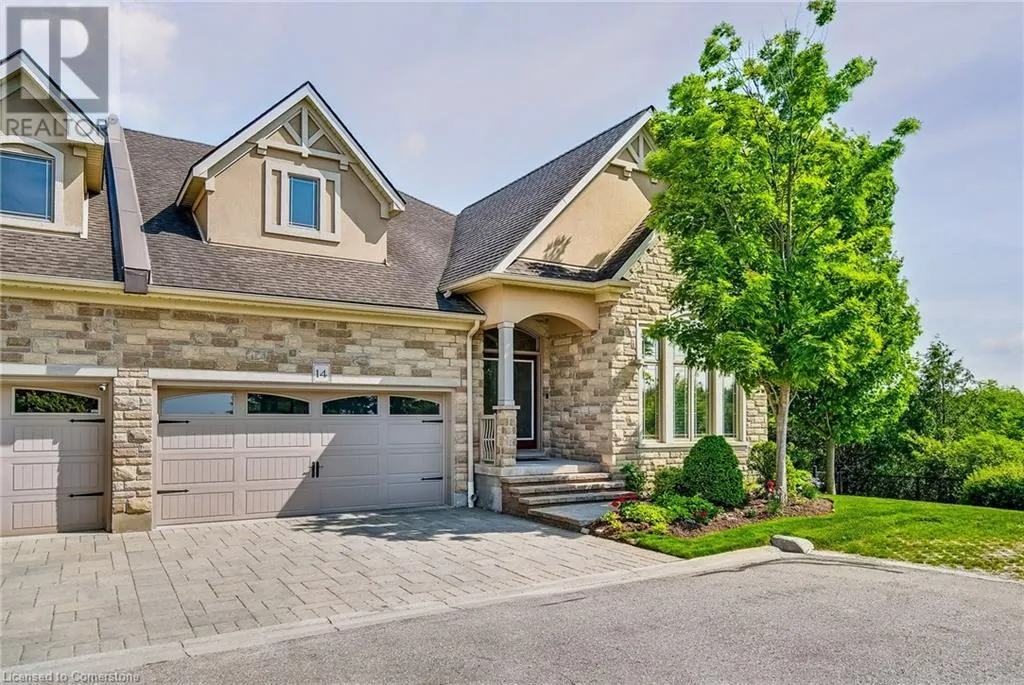 19 SIMMONDS Drive Unit# 14, #14