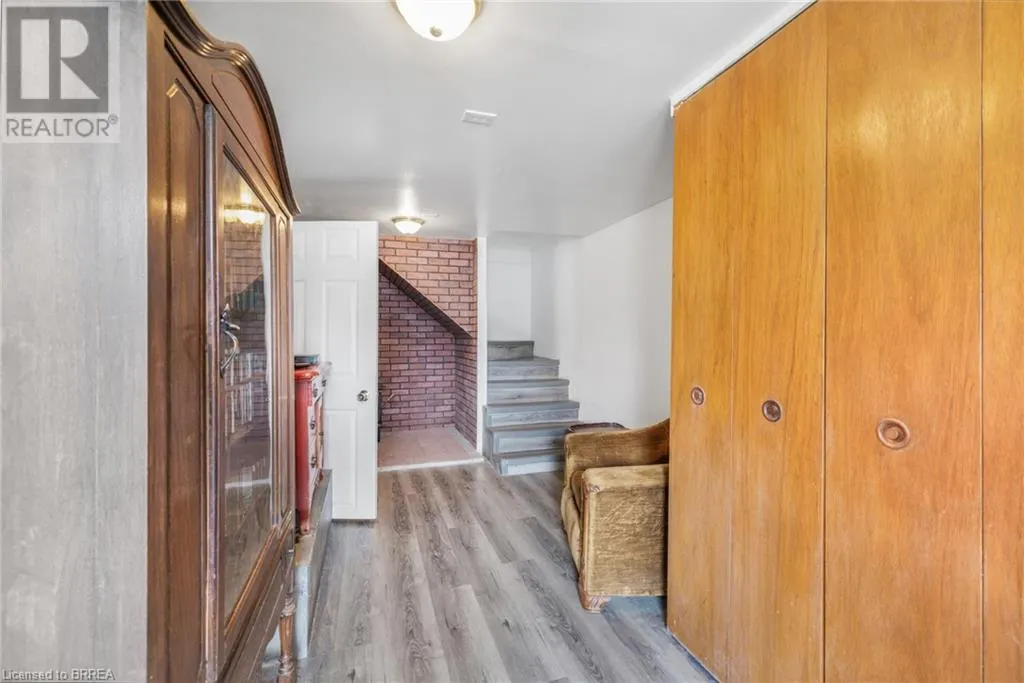 6 PATRICIA Street