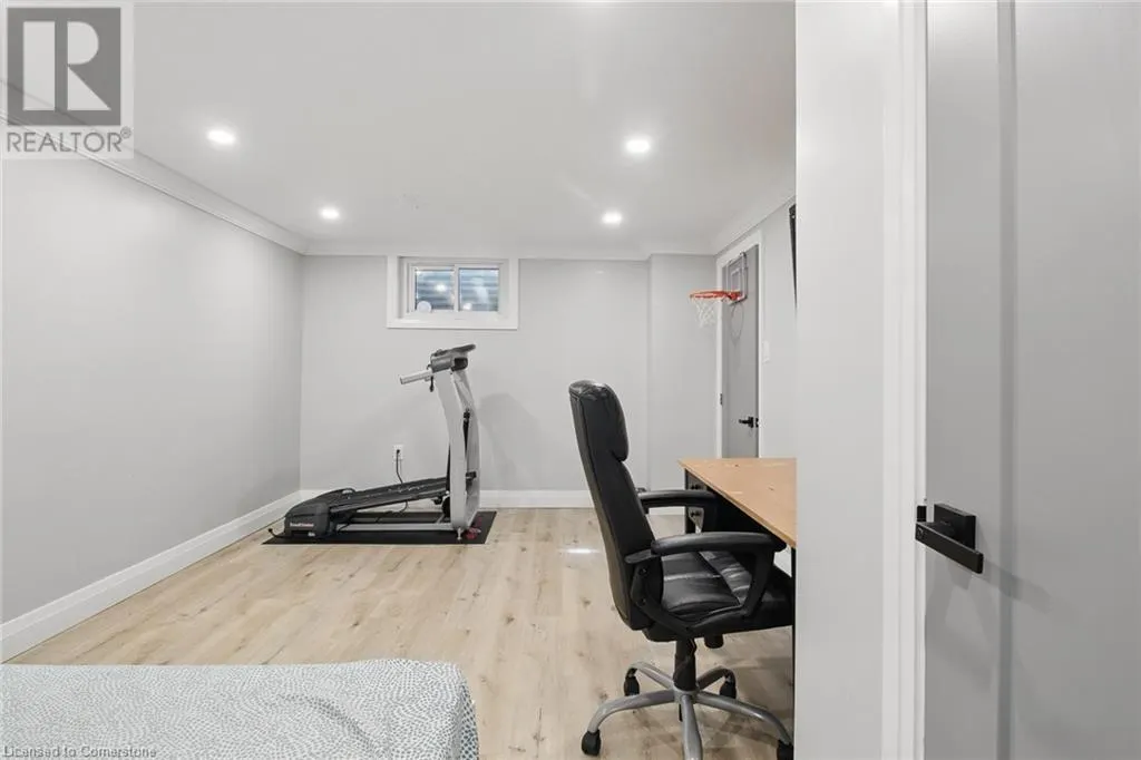 151 E GATESHEAD Crescent E Unit# 129, #129