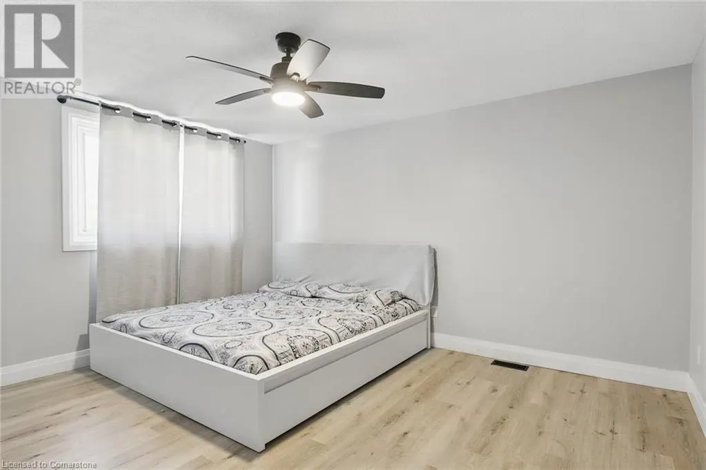 151 E GATESHEAD Crescent E Unit# 129, #129