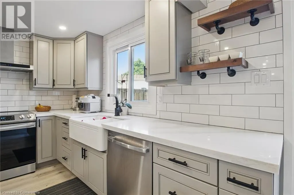 151 E GATESHEAD Crescent E Unit# 129, #129