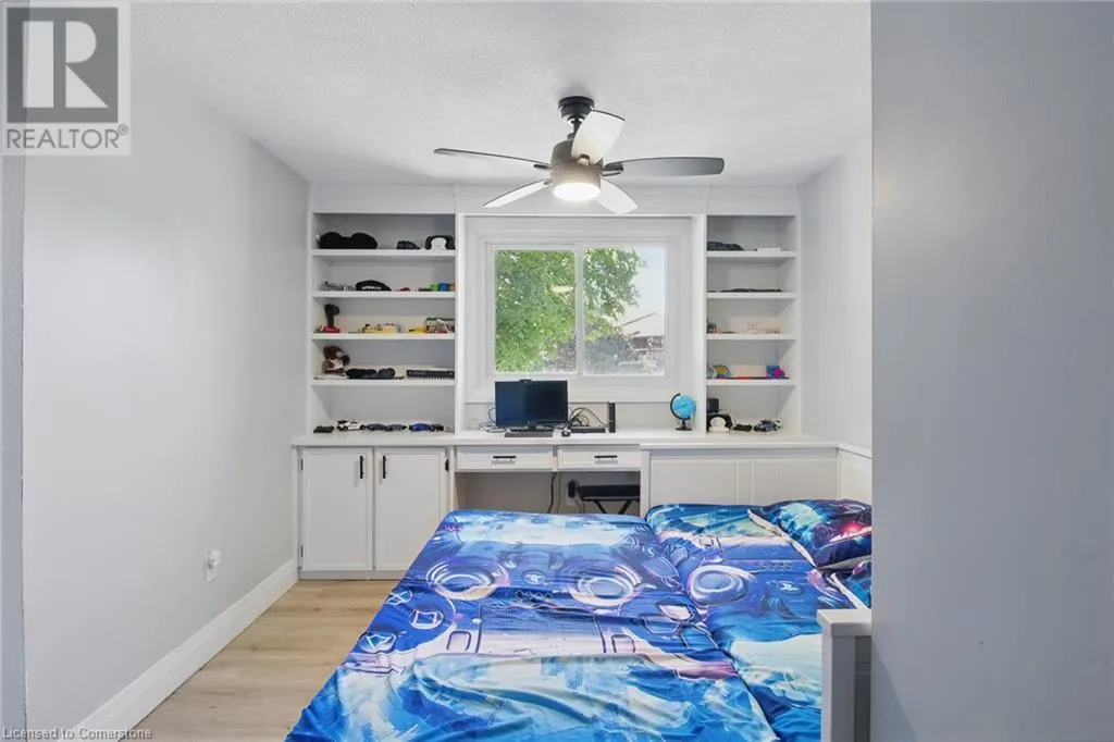151 E GATESHEAD Crescent E Unit# 129, #129