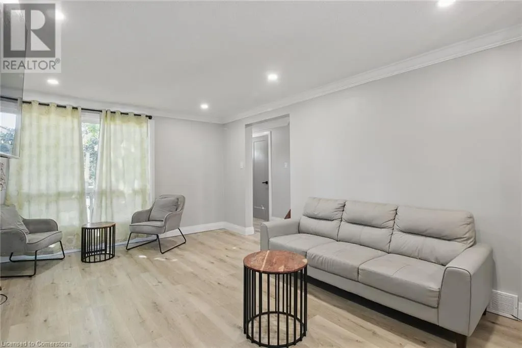 151 E GATESHEAD Crescent E Unit# 129, #129