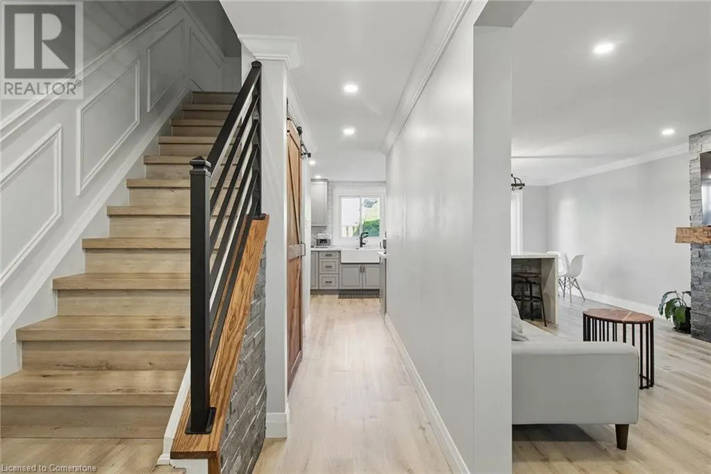 151 E GATESHEAD Crescent E Unit# 129, #129