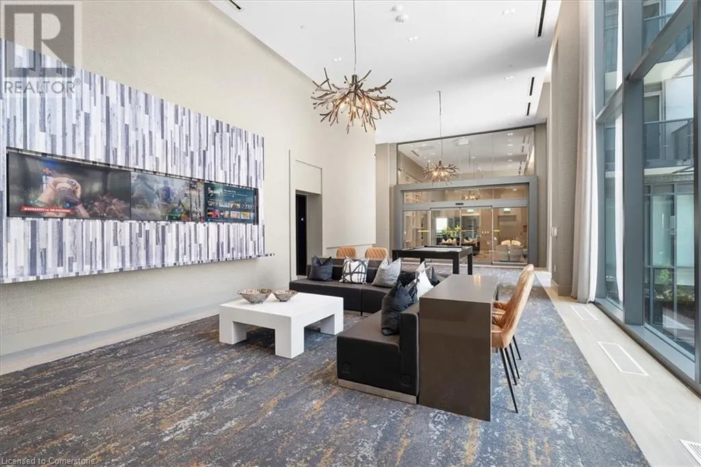 2450 OLD BRONTE Road Unit# 706, #706