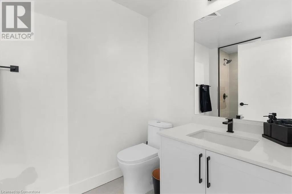 2450 OLD BRONTE Road Unit# 706, #706