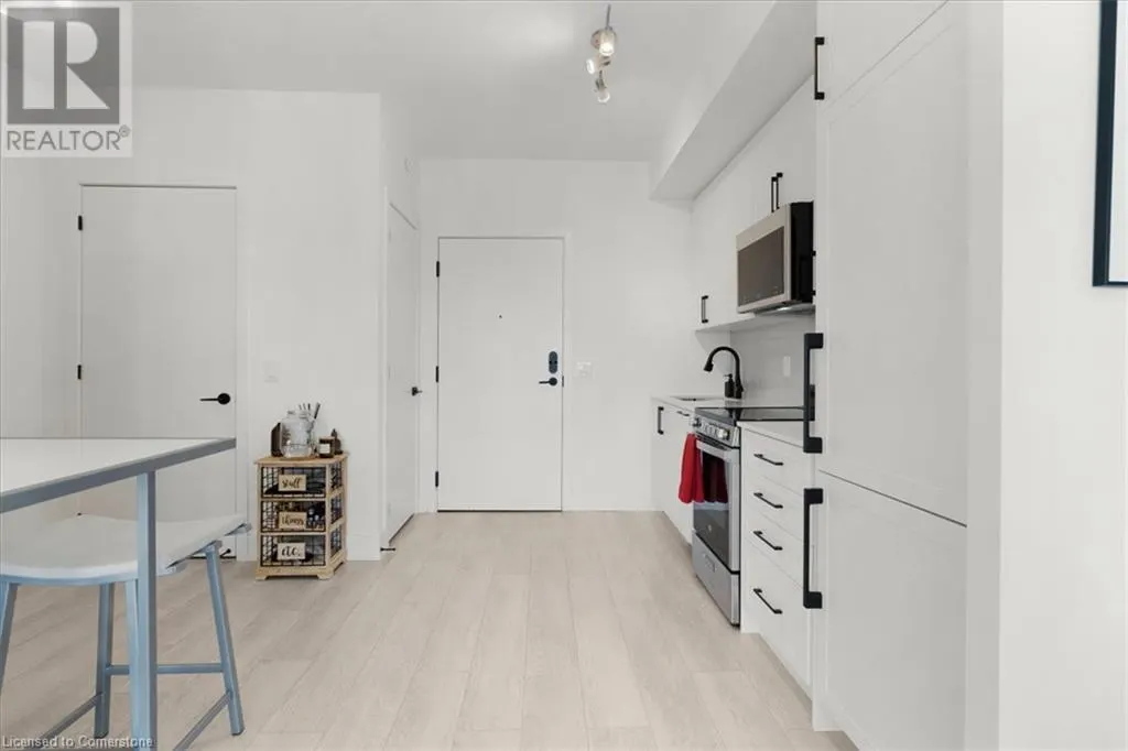 2450 OLD BRONTE Road Unit# 706, #706