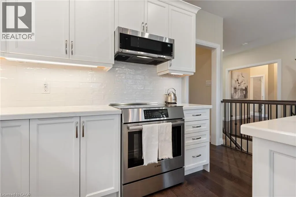 50 VANROOY Trail