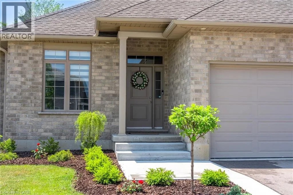 50 VANROOY Trail