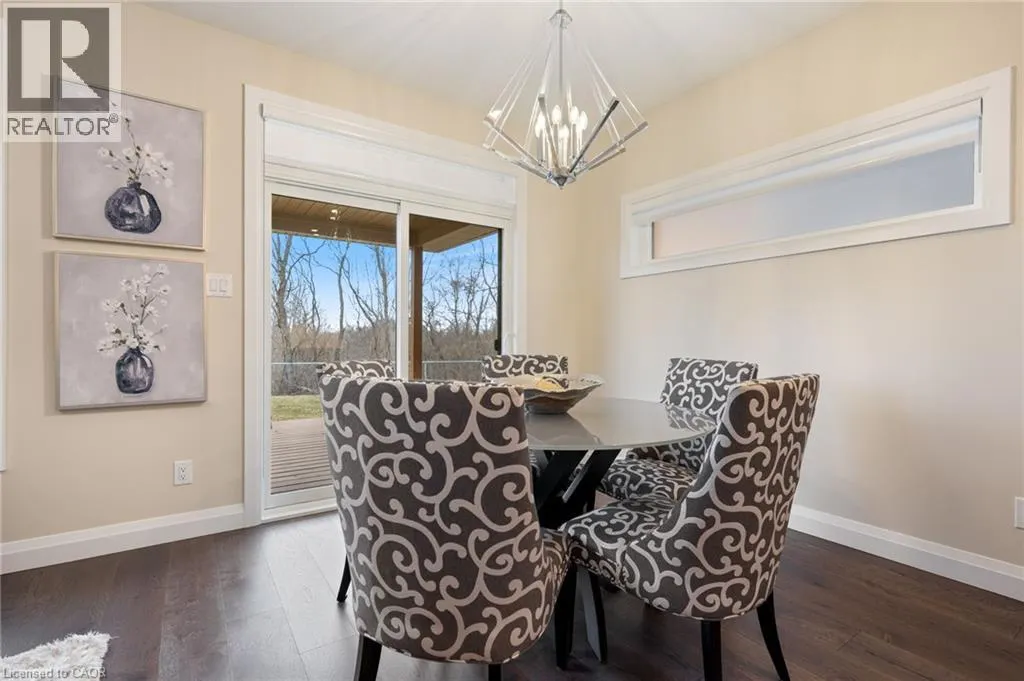 50 VANROOY Trail