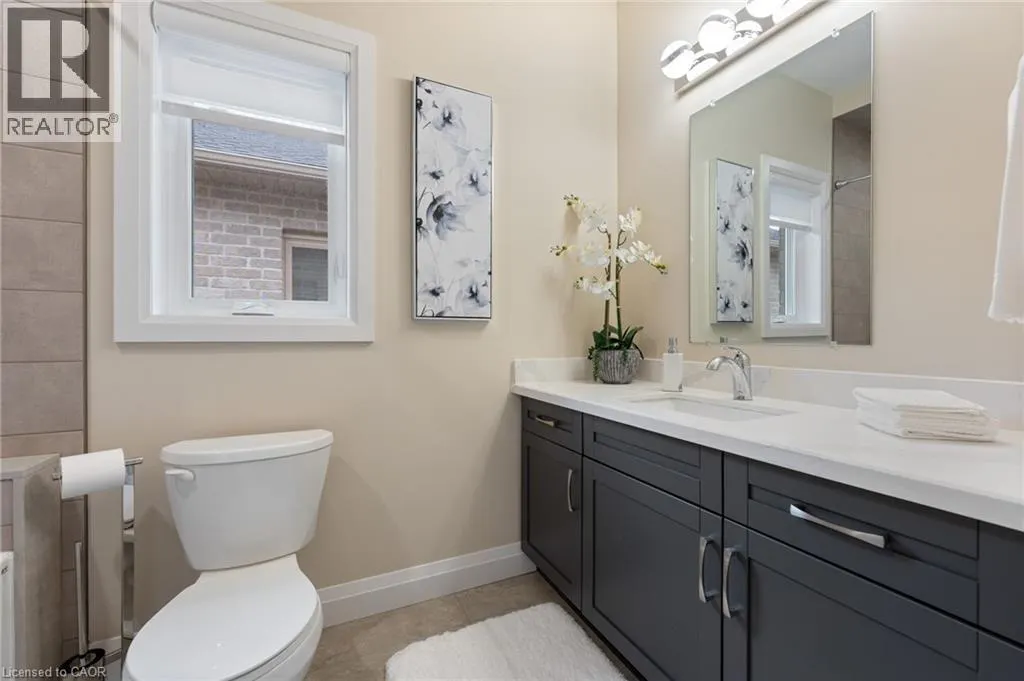 50 VANROOY Trail