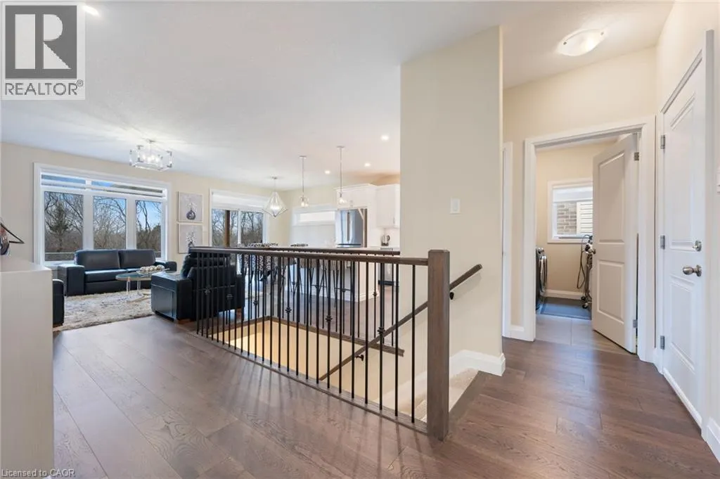 50 VANROOY Trail