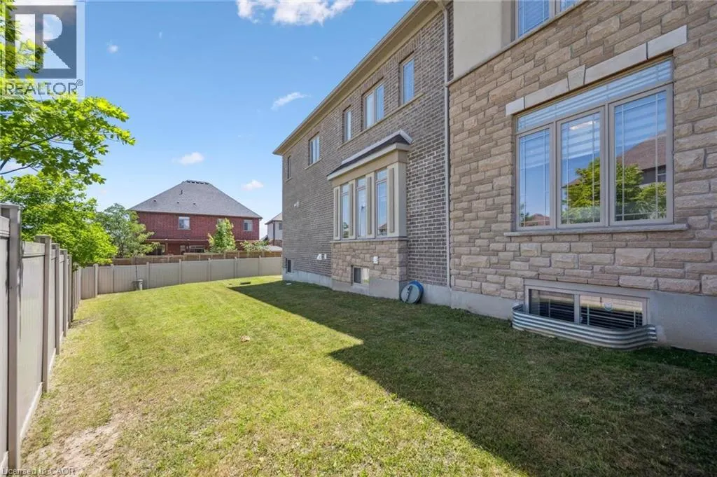 779 SNOWBERRY Court