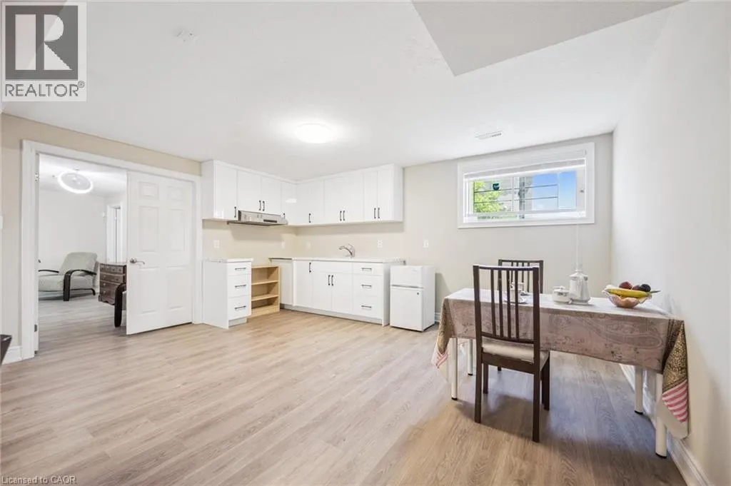 779 SNOWBERRY Court