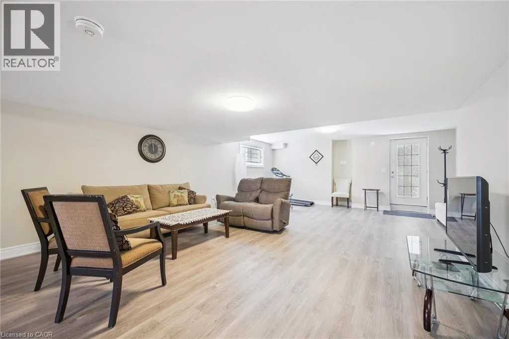 779 SNOWBERRY Court