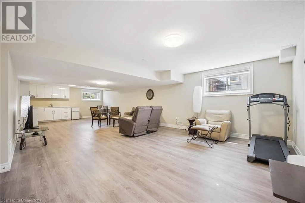 779 SNOWBERRY Court