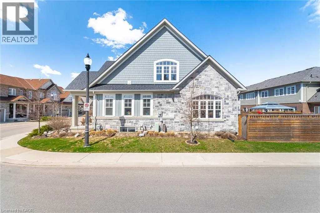 47 WINDSOR Circle