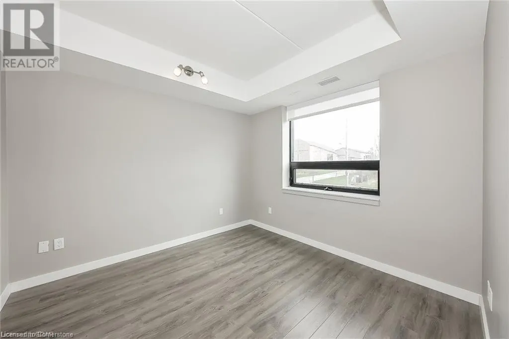 1291 GORDON Street Unit# 223, #223