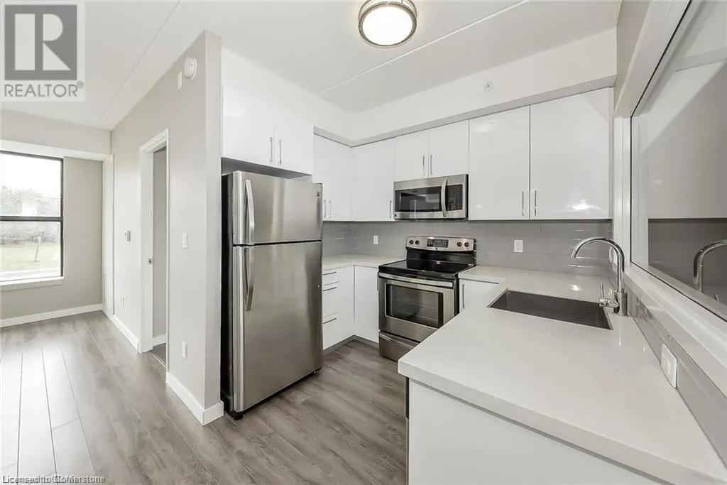 1291 GORDON Street Unit# 223, #223