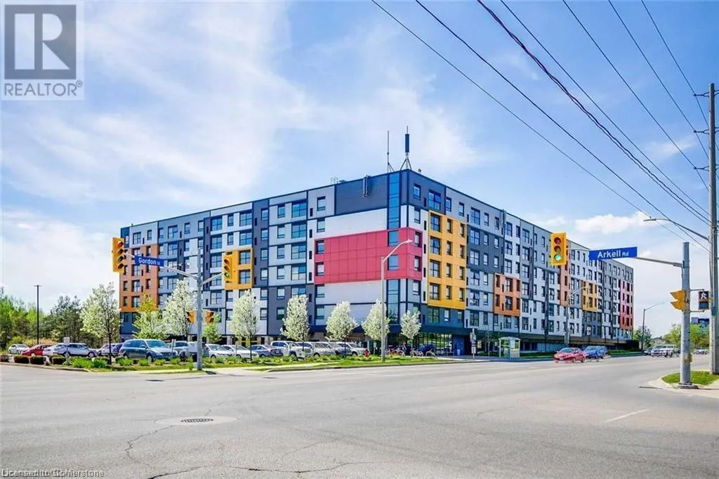 1291 GORDON Street Unit# 223, #223