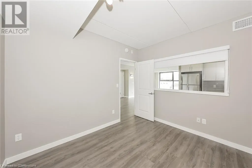 1291 GORDON Street Unit# 223, #223