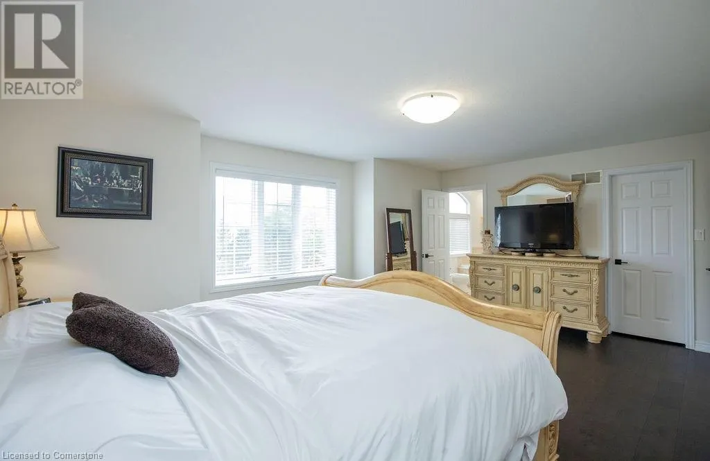 160 WILLS Crescent