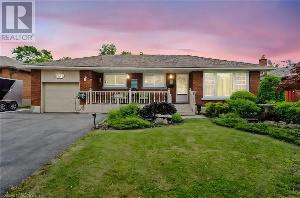 3 MCNAB Drive